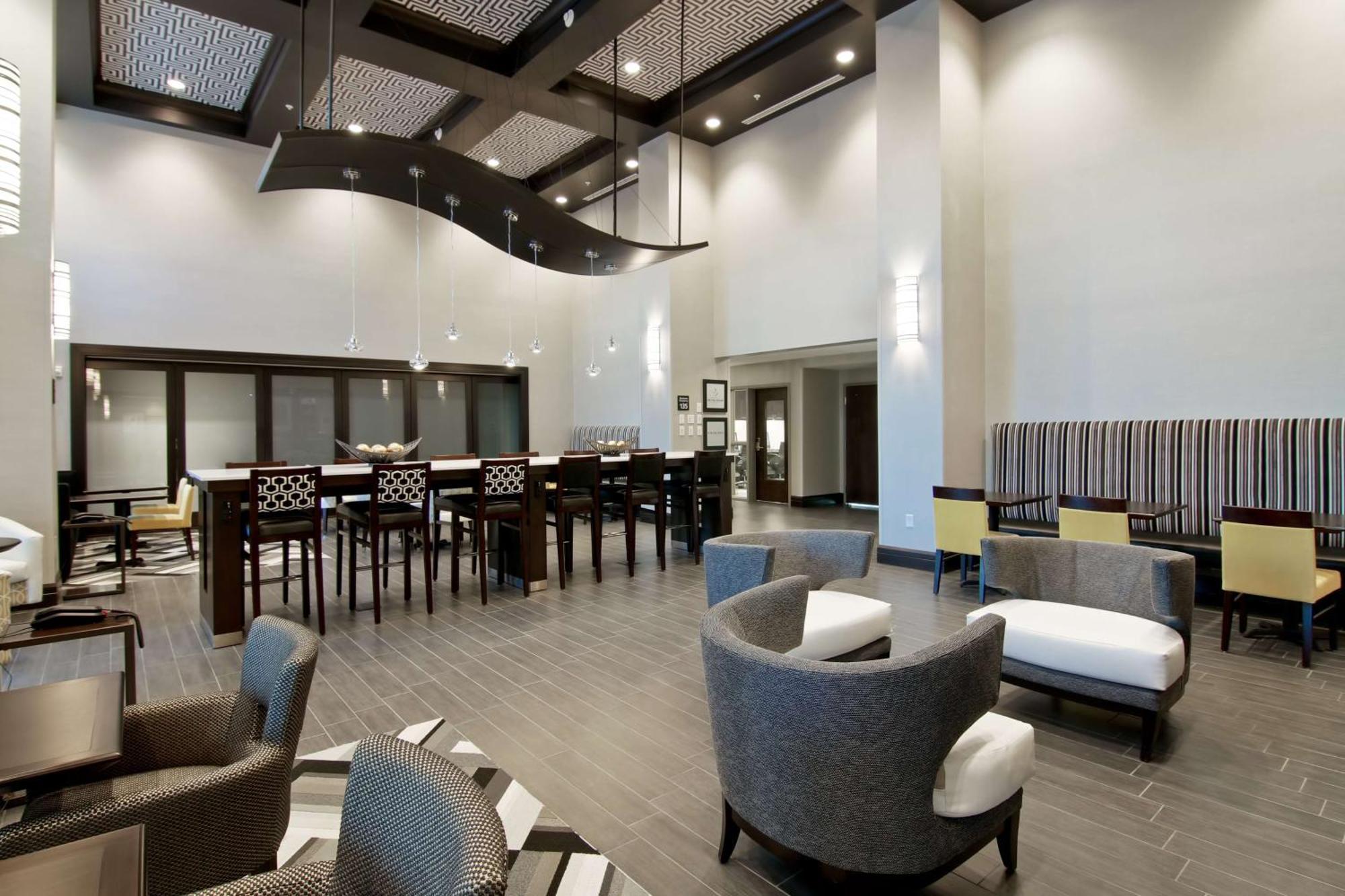 Hampton Inn & Suites Bellevue Downtown/Seattle Εξωτερικό φωτογραφία